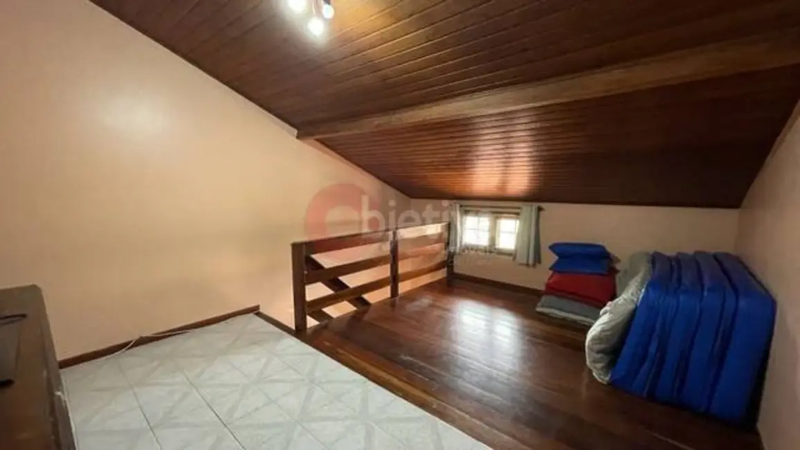 Casa de Condomínio com 2 quartos à venda, 106m2 em Ogiva, Cabo Frio - RJ - imagem 8 Foto 8 de Casa de Condomínio com 2 quartos à venda, 106m2 em Ogiva, Cabo Frio - RJ