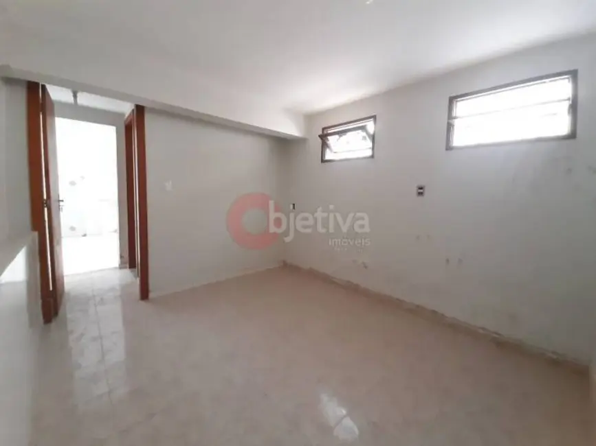 Foto 5 de Kitnet com 1 quarto para alugar, 33m2 em Baixo Grande, Sao Pedro Da Aldeia - RJ