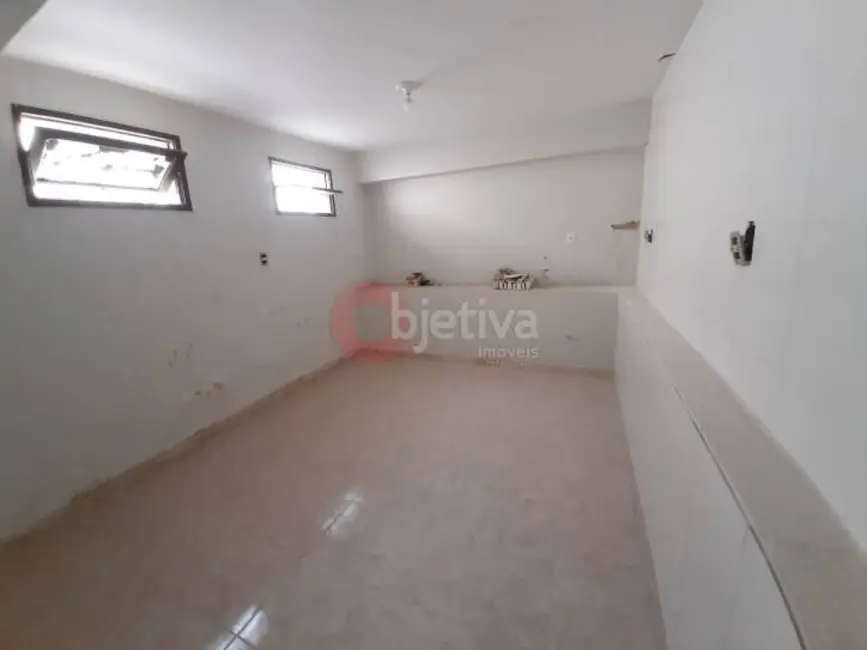 Foto 1 de Kitnet com 1 quarto para alugar, 33m2 em Baixo Grande, Sao Pedro Da Aldeia - RJ