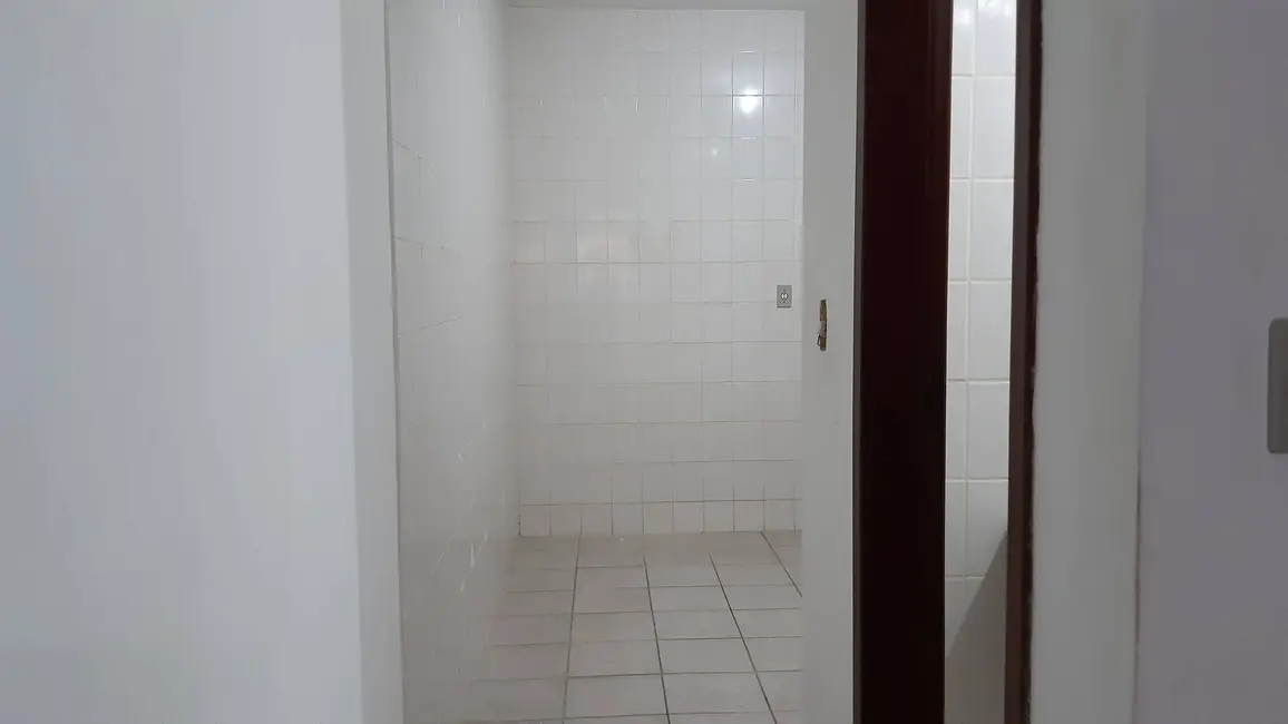 Casa de Condomínio com 2 quartos para alugar, 66m2 em Praia do Siqueira, Cabo Frio - RJ - imagem 4 Foto 4 de Casa de Condomínio com 2 quartos para alugar, 66m2 em Praia do Siqueira, Cabo Frio - RJ