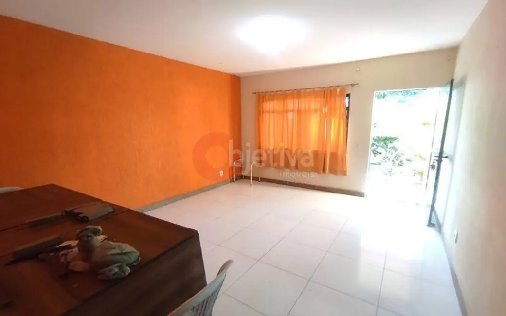 Casa com 3 quartos à venda, 300m2 em Reserva do Peró, Cabo Frio - RJ - imagem 5 Foto 5 de Casa com 3 quartos à venda, 300m2 em Reserva do Peró, Cabo Frio - RJ