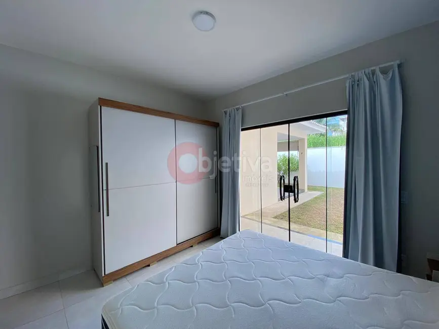Casa com 3 quartos à venda, 300m2 em Peró, Cabo Frio - RJ - imagem 3 Foto 3 de Casa com 3 quartos à venda, 300m2 em Peró, Cabo Frio - RJ