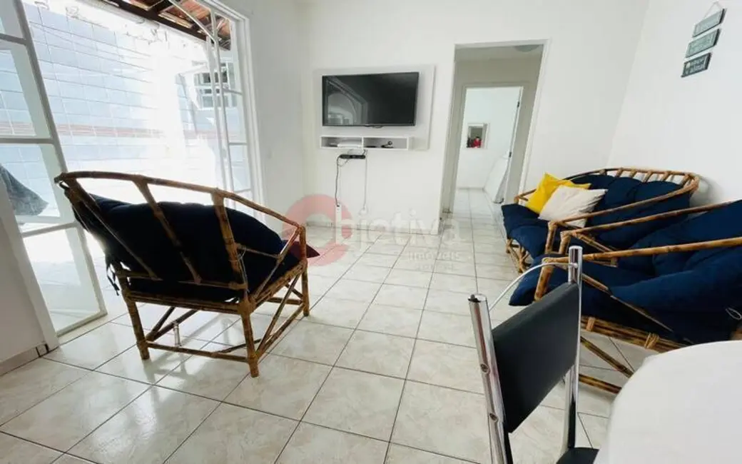 Foto 1 de Apartamento com 2 quartos à venda, 60m2 em Centro, Cabo Frio - RJ