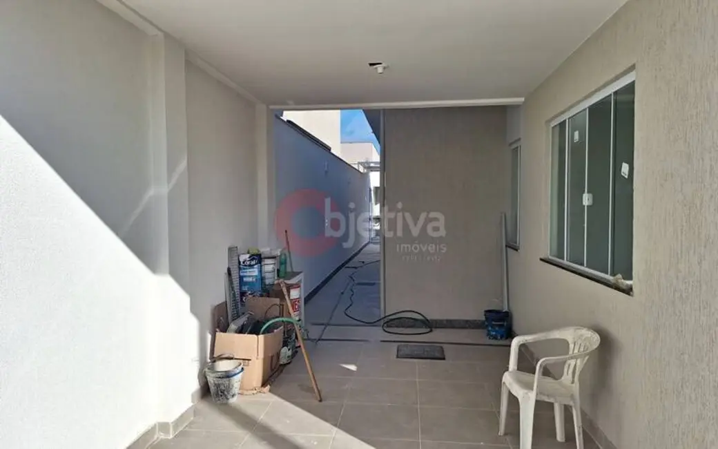 Foto 3 de Casa com 3 quartos à venda, 150m2 em Cabo Frio - RJ