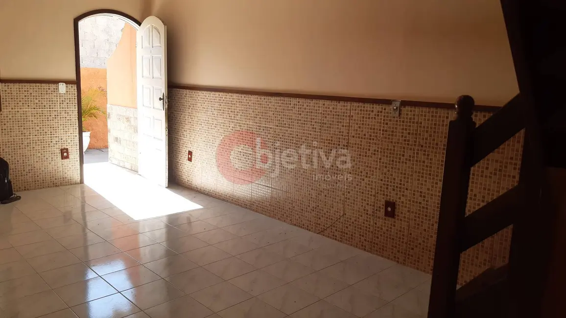 Casa de Condomínio com 3 quartos à venda, 90m2 em Peró, Cabo Frio - RJ - imagem 4 Foto 4 de Casa de Condomínio com 3 quartos à venda, 90m2 em Peró, Cabo Frio - RJ