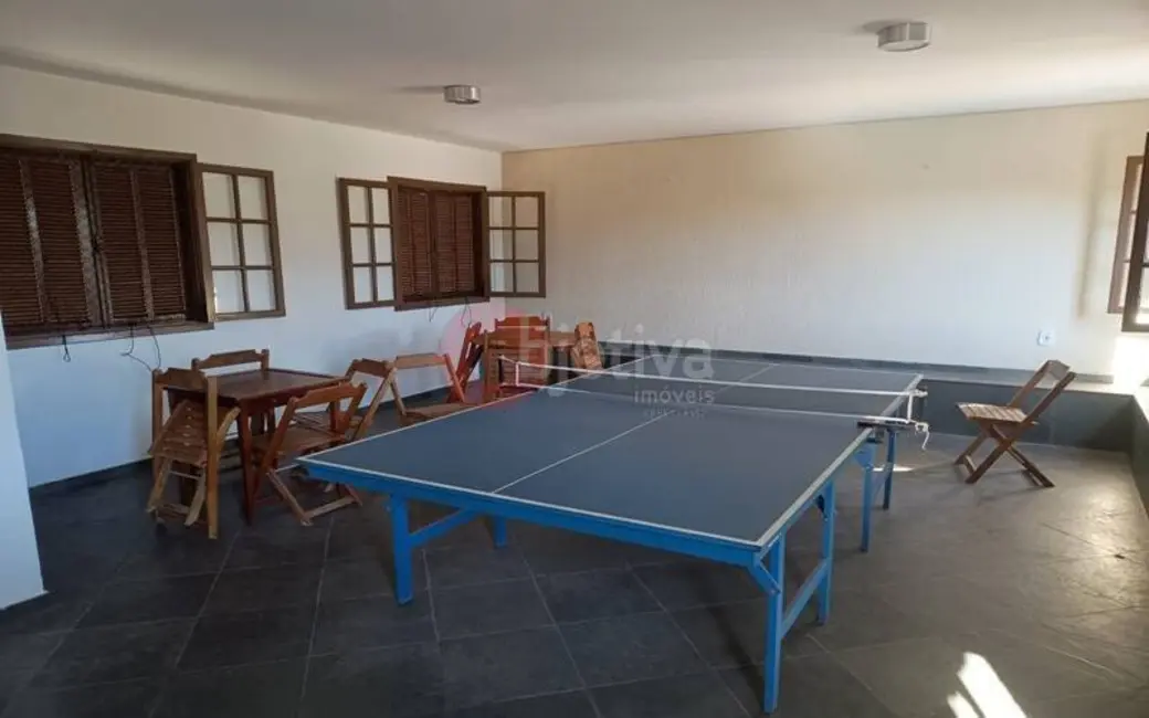 Foto 2 de Casa de Condomínio com 2 quartos à venda, 80m2 em Ogiva, Cabo Frio - RJ