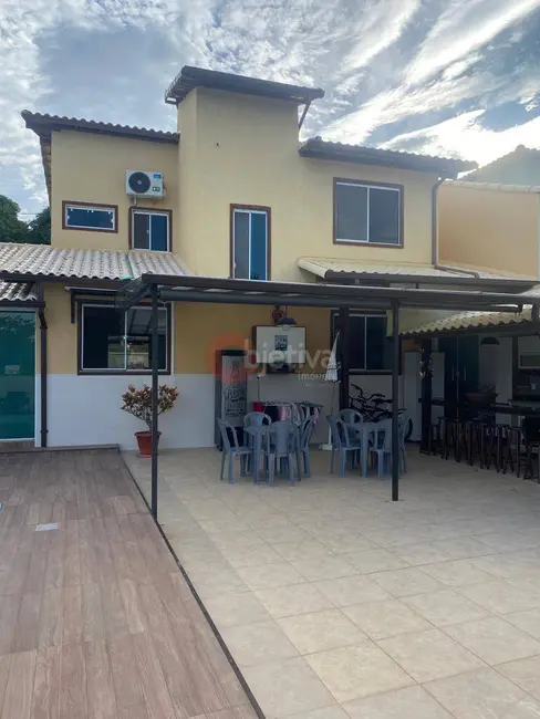 Foto 1 de Casa com 4 quartos à venda, 200m2 em Centro, Sao Pedro Da Aldeia - RJ