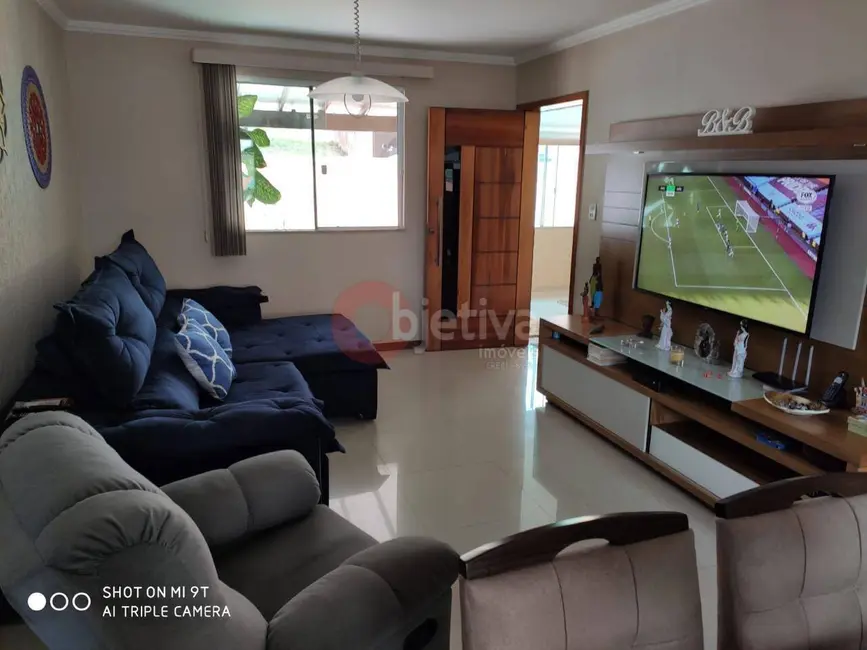 Foto 8 de Casa com 4 quartos à venda, 200m2 em Centro, Sao Pedro Da Aldeia - RJ