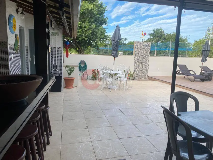 Foto 3 de Casa com 4 quartos à venda, 200m2 em Centro, Sao Pedro Da Aldeia - RJ