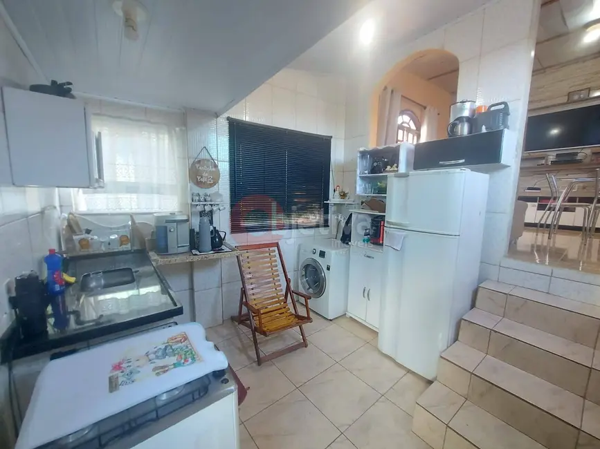 Apartamento com 2 quartos à venda, 50m2 em Parque Estoril, Sao Pedro Da Aldeia - RJ - imagem 4 Foto 4 de Apartamento com 2 quartos à venda, 50m2 em Parque Estoril, Sao Pedro Da Aldeia - RJ