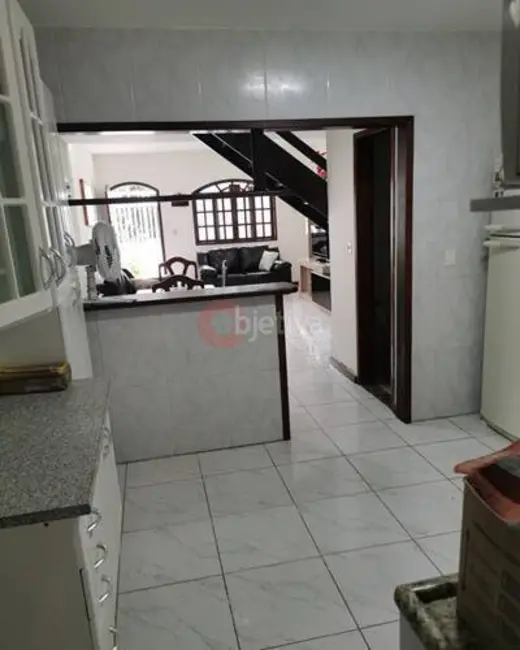 Foto 5 de Casa de Condomínio com 2 quartos à venda, 92m2 em Ogiva, Cabo Frio - RJ