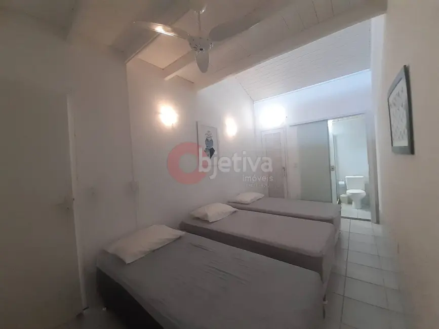 Foto 9 de Casa de Condomínio com 3 quartos à venda, 90m2 em Ogiva, Cabo Frio - RJ