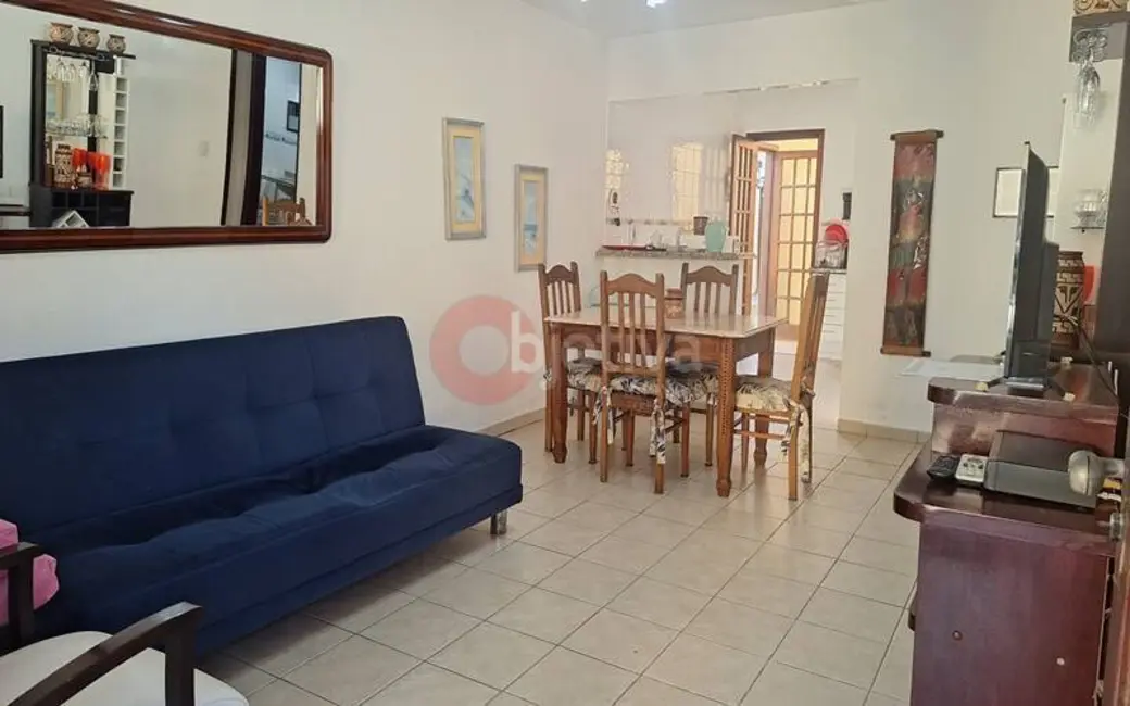 Foto 2 de Casa com 2 quartos à venda, 70m2 em Ogiva, Cabo Frio - RJ