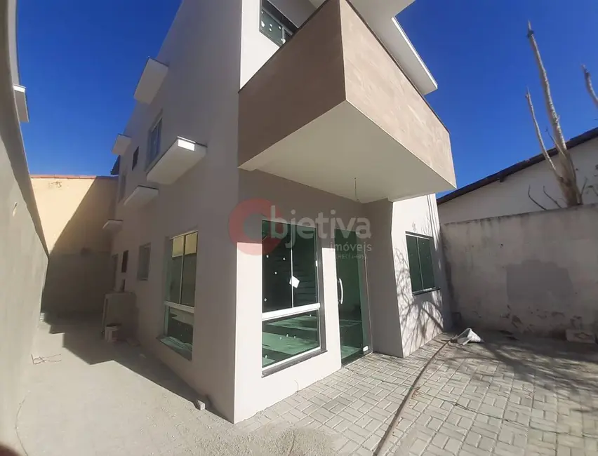 Foto 1 de Apartamento com 4 quartos à venda, 120m2 em Peró, Cabo Frio - RJ