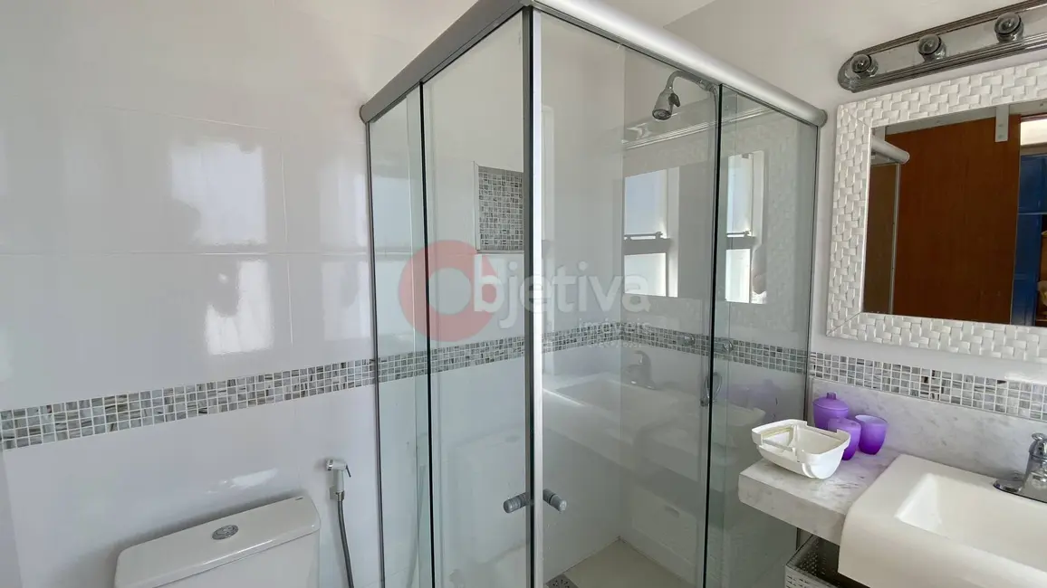 Cobertura com 3 quartos à venda, 300m2 em Braga, Cabo Frio - RJ - imagem 8 Foto 8 de Cobertura com 3 quartos à venda, 300m2 em Braga, Cabo Frio - RJ