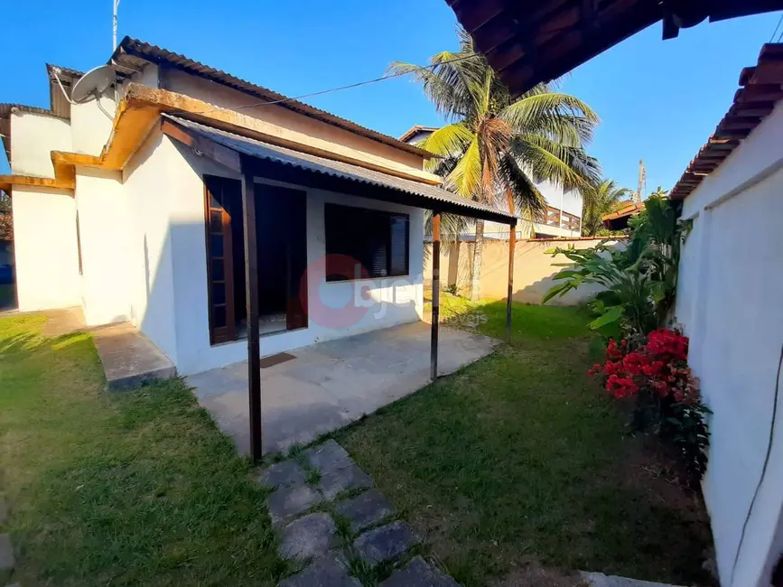 Foto 3 de Casa com 3 quartos à venda, 352m2 em Peró, Cabo Frio - RJ