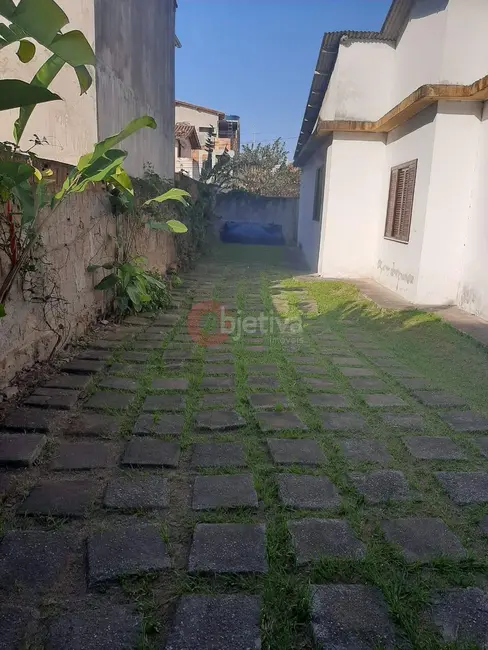 Foto 5 de Casa com 3 quartos à venda, 352m2 em Peró, Cabo Frio - RJ