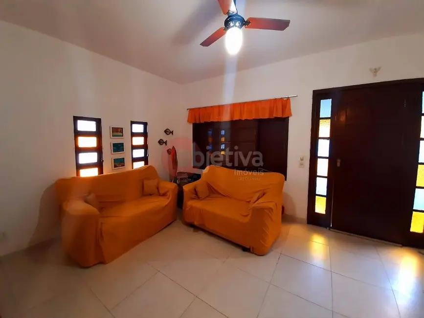 Foto 7 de Casa com 3 quartos à venda, 352m2 em Peró, Cabo Frio - RJ