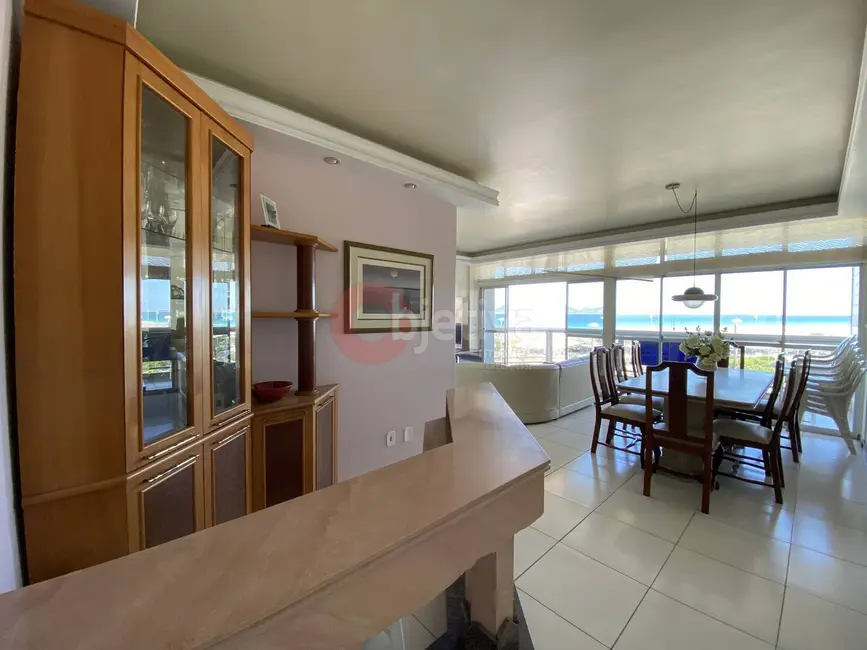 Foto 6 de Apartamento com 4 quartos à venda, 206m2 em Centro, Cabo Frio - RJ