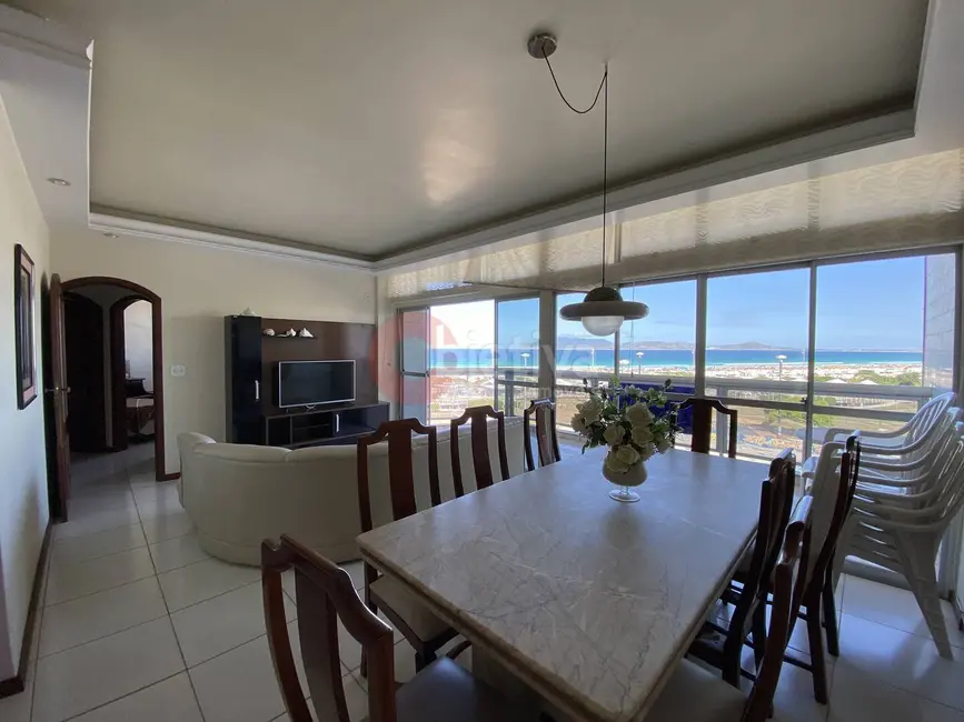 Foto 3 de Apartamento com 4 quartos à venda, 206m2 em Centro, Cabo Frio - RJ