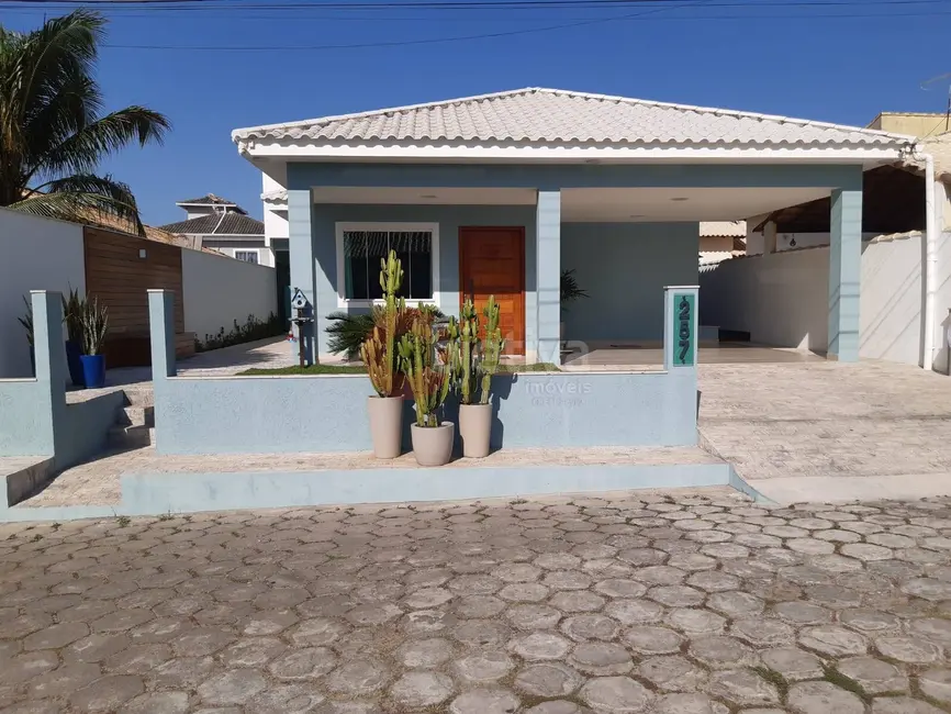 Foto 1 de Casa com 3 quartos à venda, 170m2 em Peró, Cabo Frio - RJ