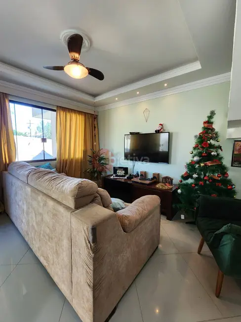 Casa com 4 quartos à venda, 109m2 em Ogiva, Cabo Frio - RJ - imagem 3 Foto 3 de Casa com 4 quartos à venda, 109m2 em Ogiva, Cabo Frio - RJ