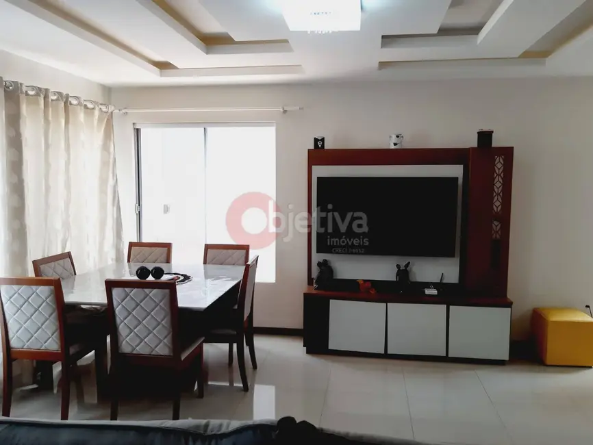 Foto 3 de Casa de Condomínio com 3 quartos à venda, 300m2 em Dunas do Peró, Cabo Frio - RJ