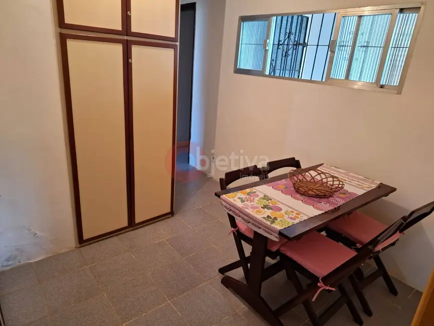 Casa com 3 quartos à venda, 300m2 em Cabo Frio - RJ - imagem 7 Foto 7 de Casa com 3 quartos à venda, 300m2 em Cabo Frio - RJ