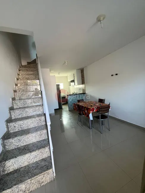 Foto 1 de Casa com 2 quartos à venda, 140m2 em Cabo Frio - RJ