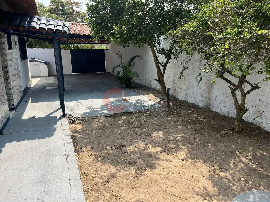 Foto 1 de Casa com 3 quartos à venda, 400m2 em Balneário das Conchas, Sao Pedro Da Aldeia - RJ