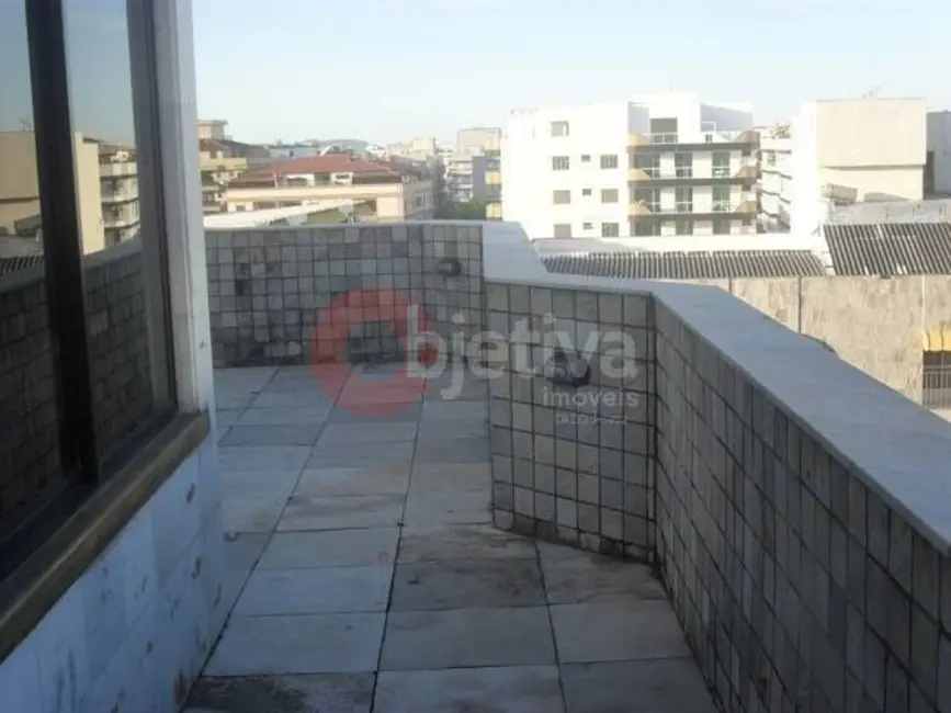 Cobertura com 3 quartos à venda, 240m2 em Algodoal, Cabo Frio - RJ - imagem 5 Foto 5 de Cobertura com 3 quartos à venda, 240m2 em Algodoal, Cabo Frio - RJ