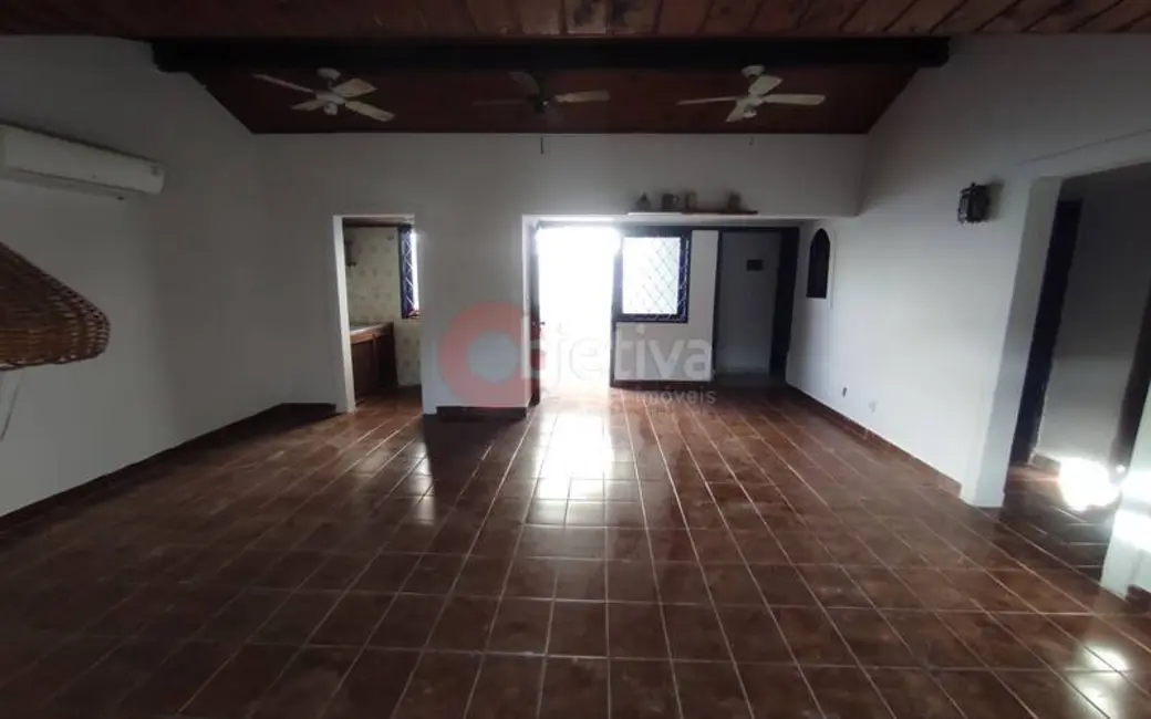 Foto 2 de Casa de Condomínio com 3 quartos para alugar, 70m2 em Palmeiras, Cabo Frio - RJ