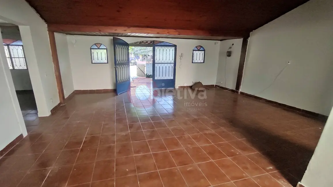 Casa de Condomínio com 3 quartos à venda, 90m2 em Palmeiras, Cabo Frio - RJ - imagem 3 Foto 3 de Casa de Condomínio com 3 quartos à venda, 90m2 em Palmeiras, Cabo Frio - RJ