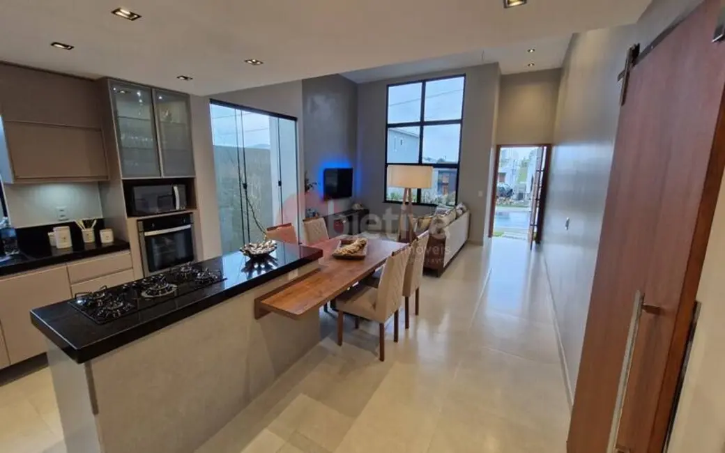 Foto 3 de Casa de Condomínio com 3 quartos à venda, 225m2 em Nova São Pedro, Sao Pedro Da Aldeia - RJ