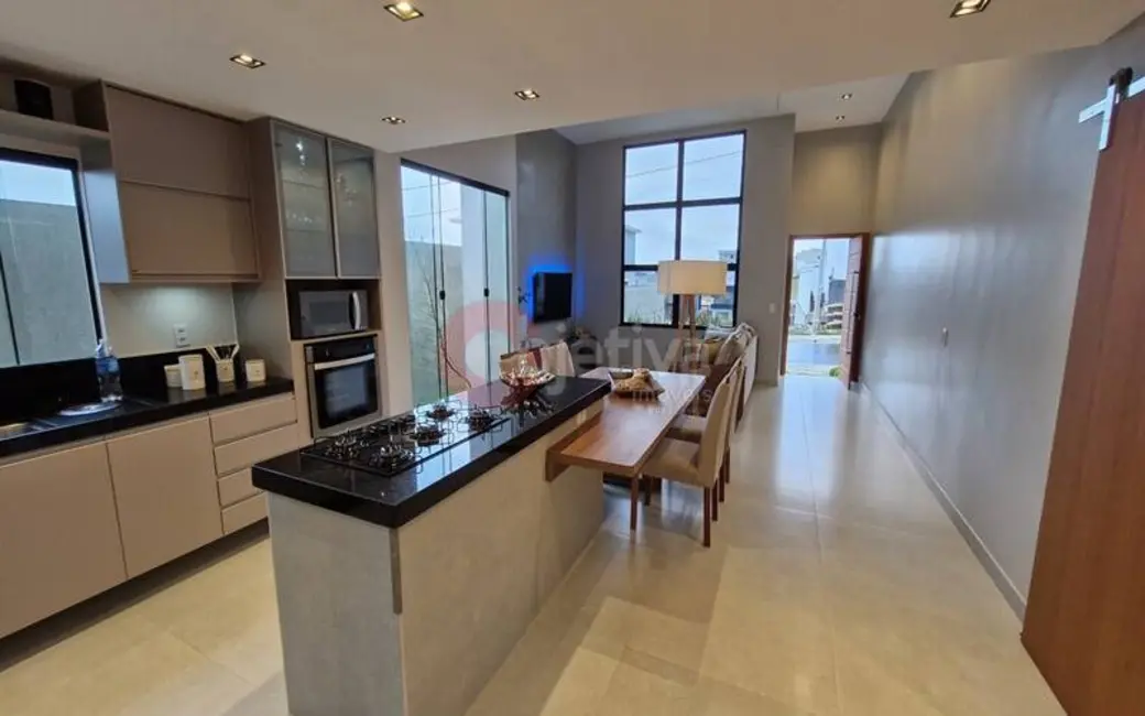 Foto 9 de Casa de Condomínio com 3 quartos à venda, 225m2 em Nova São Pedro, Sao Pedro Da Aldeia - RJ