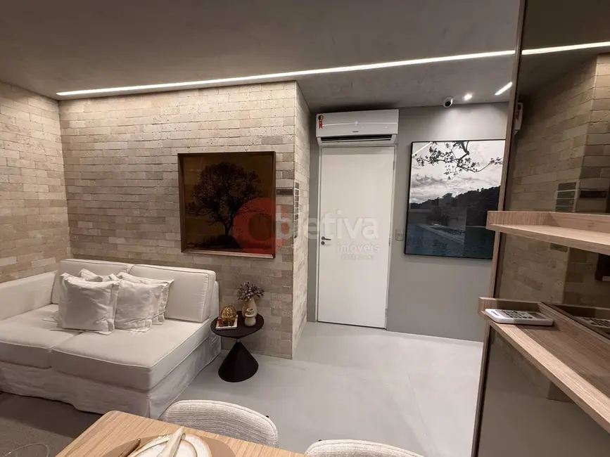Foto 3 de Apartamento com 2 quartos à venda, 53m2 em Sao Pedro Da Aldeia - RJ