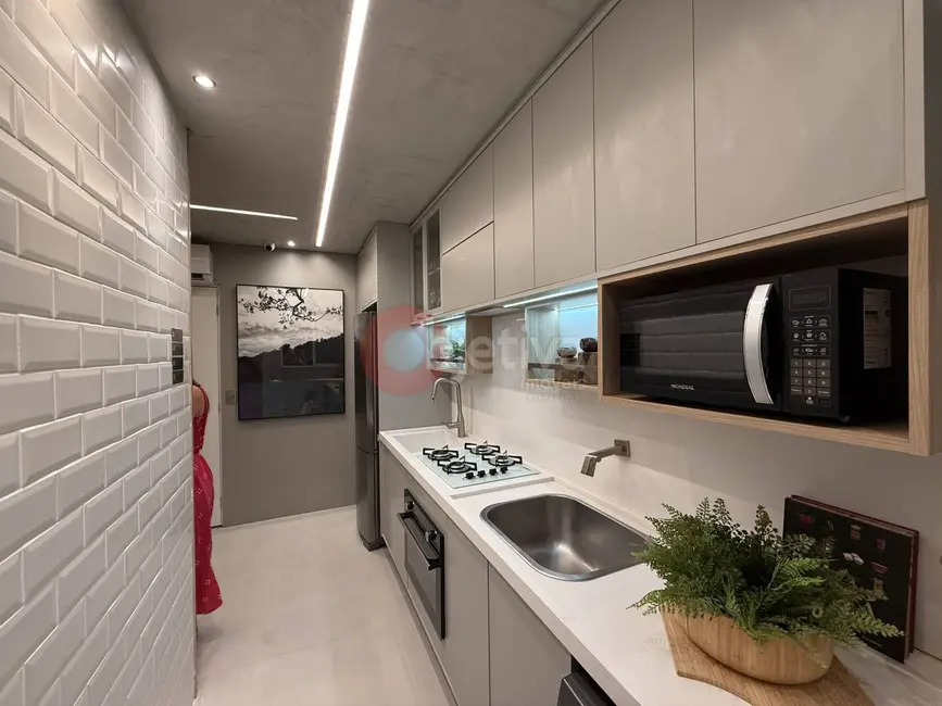 Foto 6 de Apartamento com 2 quartos à venda, 53m2 em Sao Pedro Da Aldeia - RJ