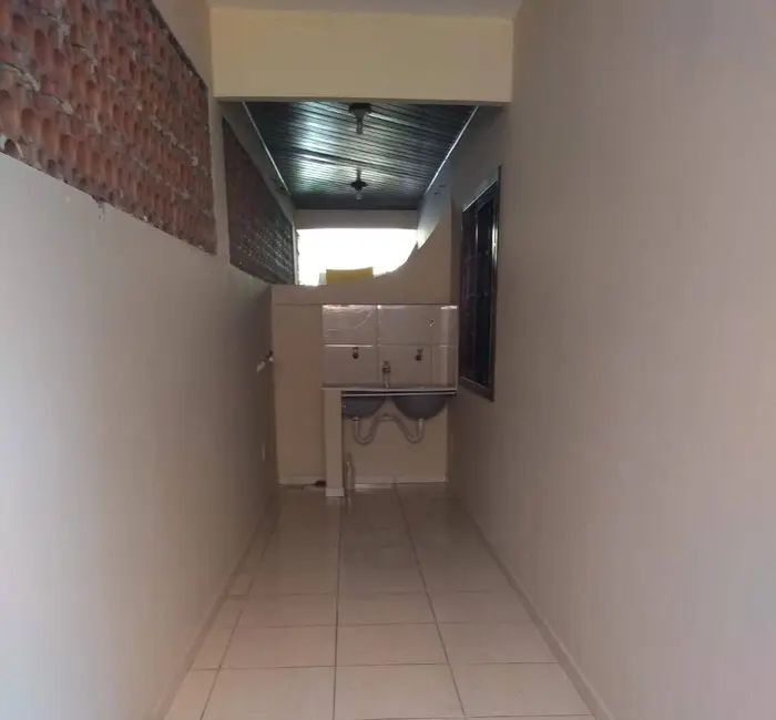 Foto 6 de Kitnet com 1 quarto para alugar, 30m2 em Peró, Cabo Frio - RJ