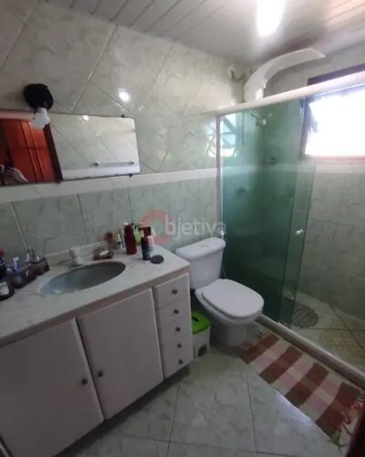 Casa com 2 quartos para alugar, 100m2 em Jardim Caiçara, Cabo Frio - RJ - imagem 9 Foto 9 de Casa com 2 quartos para alugar, 100m2 em Jardim Caiçara, Cabo Frio - RJ