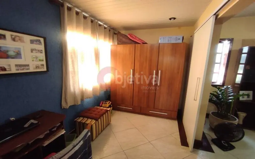 Casa com 2 quartos para alugar, 100m2 em Jardim Caiçara, Cabo Frio - RJ - imagem 6 Foto 6 de Casa com 2 quartos para alugar, 100m2 em Jardim Caiçara, Cabo Frio - RJ