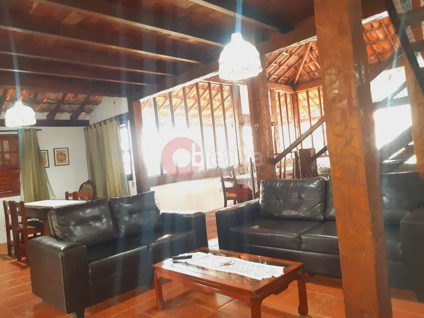 Casa com 4 quartos à venda, 1005m2 em São Bento, Cabo Frio - RJ - imagem 3 Foto 3 de Casa com 4 quartos à venda, 1005m2 em São Bento, Cabo Frio - RJ