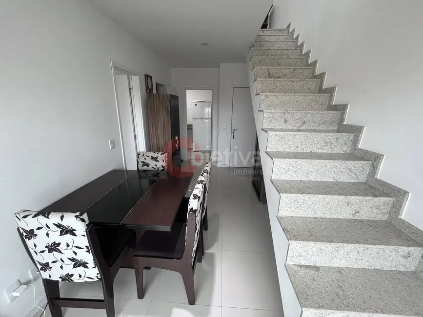 Cobertura com 2 quartos à venda, 79m2 em Vila Nova, Cabo Frio - RJ - imagem 8 Foto 8 de Cobertura com 2 quartos à venda, 79m2 em Vila Nova, Cabo Frio - RJ