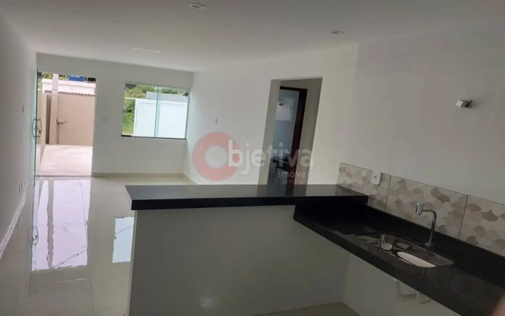 Foto 7 de Casa com 2 quartos à venda, 70m2 em Cabo Frio - RJ