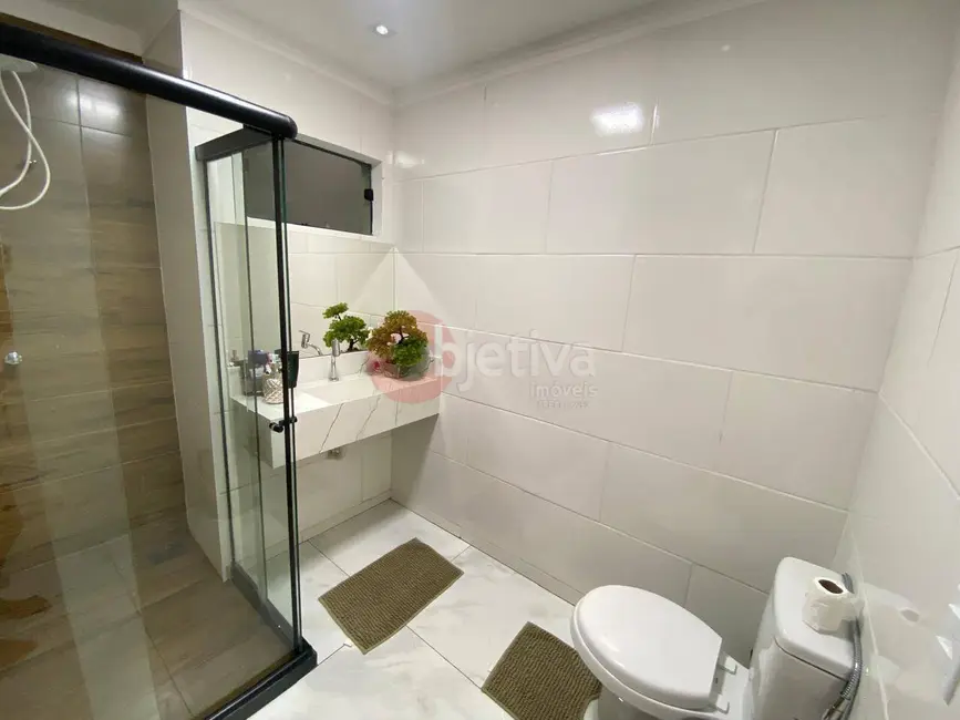 Foto 6 de Casa com 3 quartos à venda, 147m2 em Centro, Cabo Frio - RJ