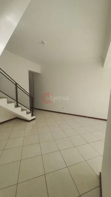 Cobertura com 3 quartos à venda, 175m2 em Braga, Cabo Frio - RJ - imagem 5 Foto 5 de Cobertura com 3 quartos à venda, 175m2 em Braga, Cabo Frio - RJ