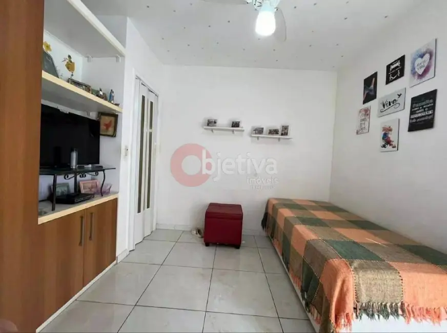 Foto 5 de Apartamento com 3 quartos à venda, 71m2 em Braga, Cabo Frio - RJ