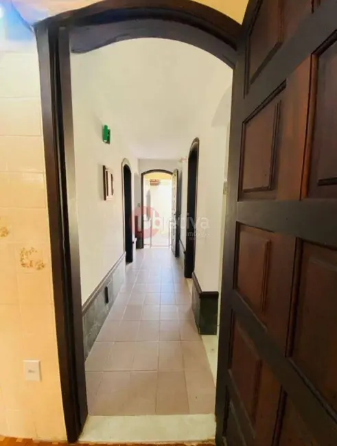 Casa com 4 quartos à venda, 360m2 em Jardim Excelsior, Cabo Frio - RJ - imagem 5 Foto 5 de Casa com 4 quartos à venda, 360m2 em Jardim Excelsior, Cabo Frio - RJ