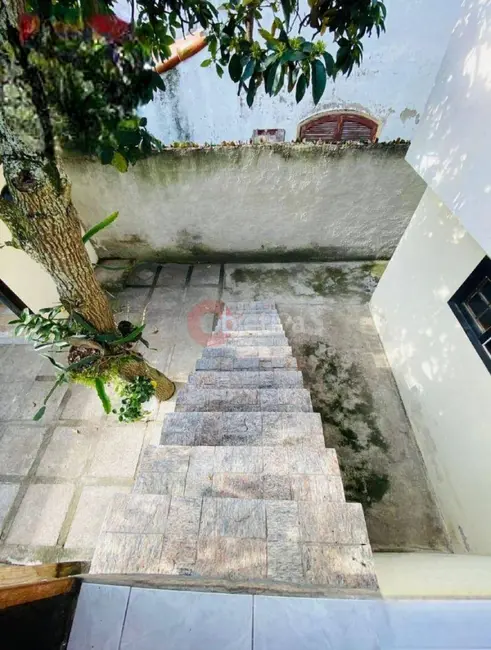 Casa com 4 quartos à venda, 360m2 em Jardim Excelsior, Cabo Frio - RJ - imagem 9 Foto 9 de Casa com 4 quartos à venda, 360m2 em Jardim Excelsior, Cabo Frio - RJ