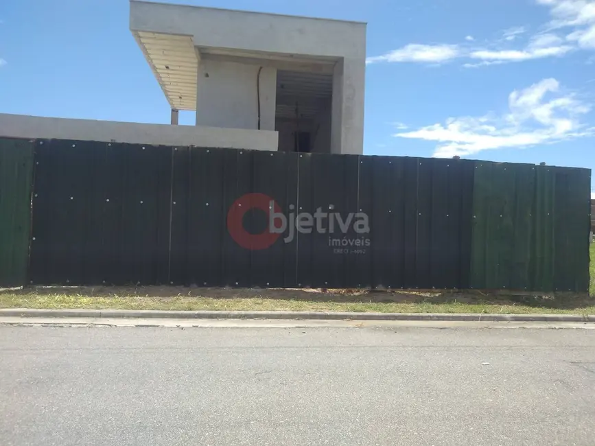 Casa de Condomínio com 3 quartos à venda, 384m2 em Ogiva, Cabo Frio - RJ - imagem 5 Foto 5 de Casa de Condomínio com 3 quartos à venda, 384m2 em Ogiva, Cabo Frio - RJ