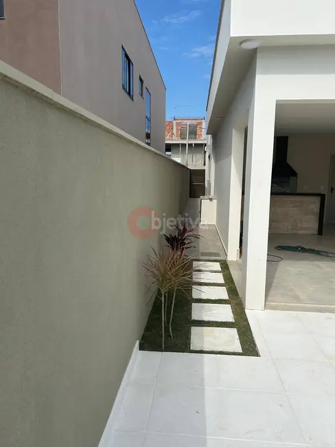 Casa de Condomínio com 3 quartos à venda, 360m2 em Nova São Pedro, Sao Pedro Da Aldeia - RJ - imagem 4 Foto 4 de Casa de Condomínio com 3 quartos à venda, 360m2 em Nova São Pedro, Sao Pedro Da Aldeia - RJ